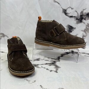 Mini Boden Suede Chukka Boots Velcro Ankle Straps Faux Fur Lined Gum Sole